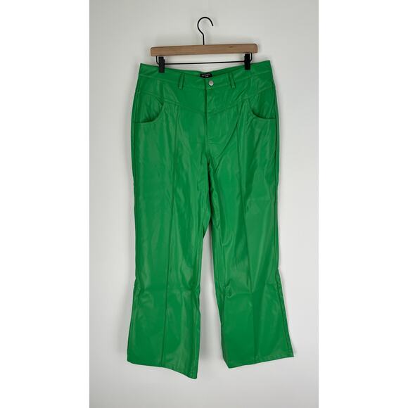 PrettyLittleThing Green Wide Leg Pants - Picture 4 of 12